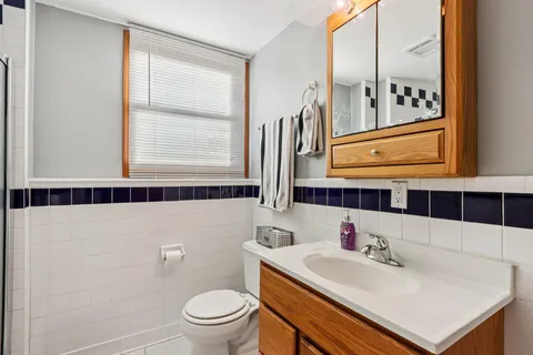 $409,900 | 730 East Mackinac Avenue, Oak Creek, WI 53154