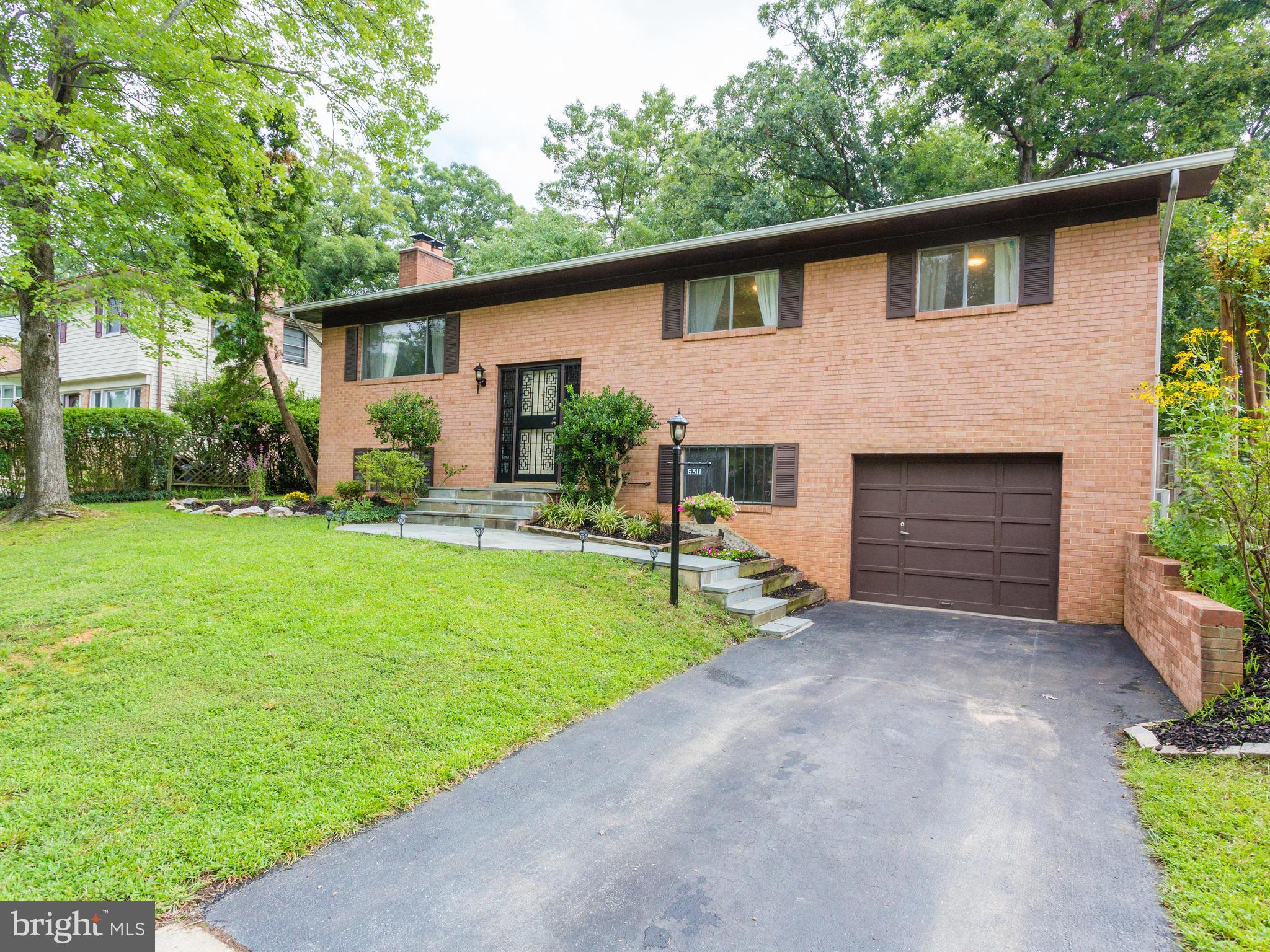 6311 Barrs Lane Lanham, MD 20706 - Photo 2 of 29 Exterior (Front)