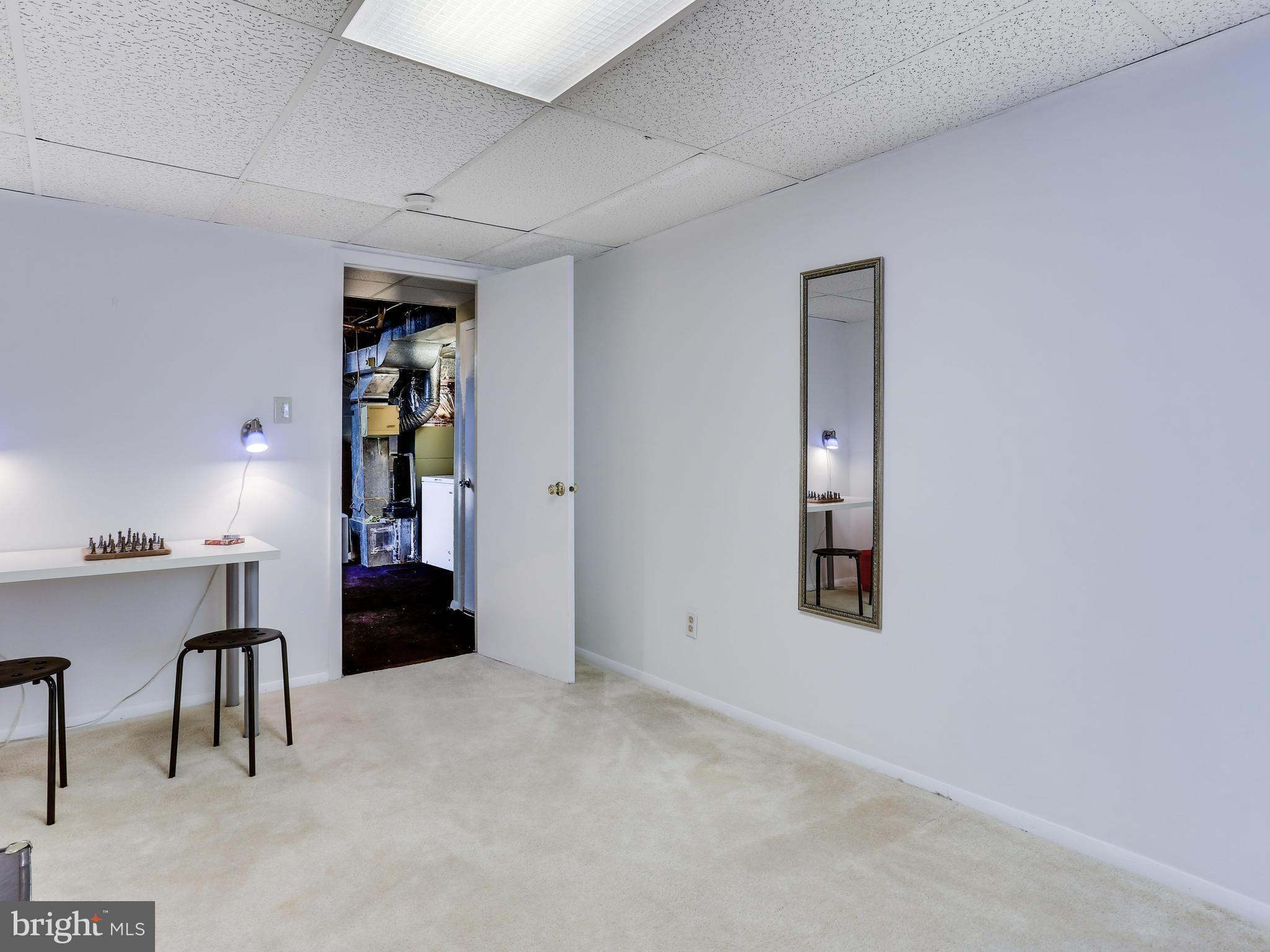 6311 Barrs Lane Lanham, MD 20706 - Photo 23 of 29 Interior (General)