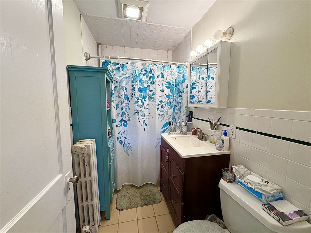 42 Flett Road, Unit 1 Belmont, MA 02478 - Photo 4 of 14