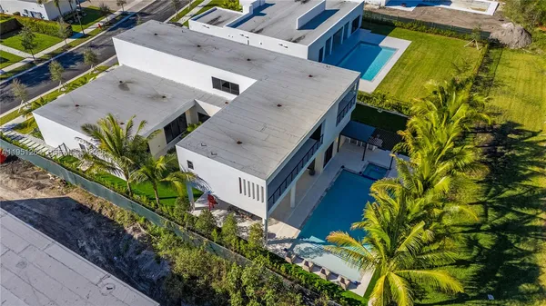 $2,995,026 | 16773 Botaniko Drive South, Weston, FL 33326