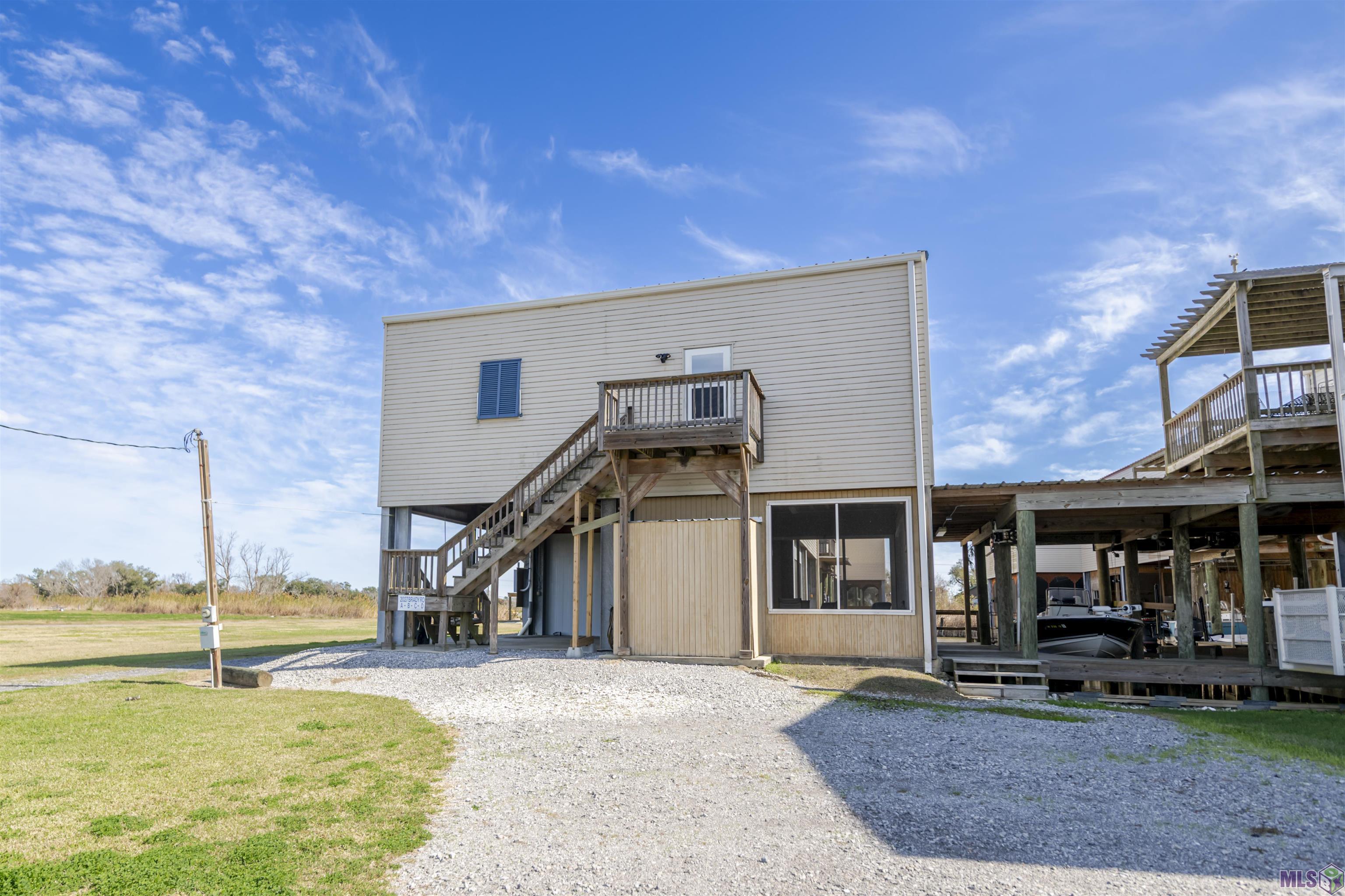 2027 Brady Road, Unit A Theriot, LA 70397 - Photo 17 of 20 Front View