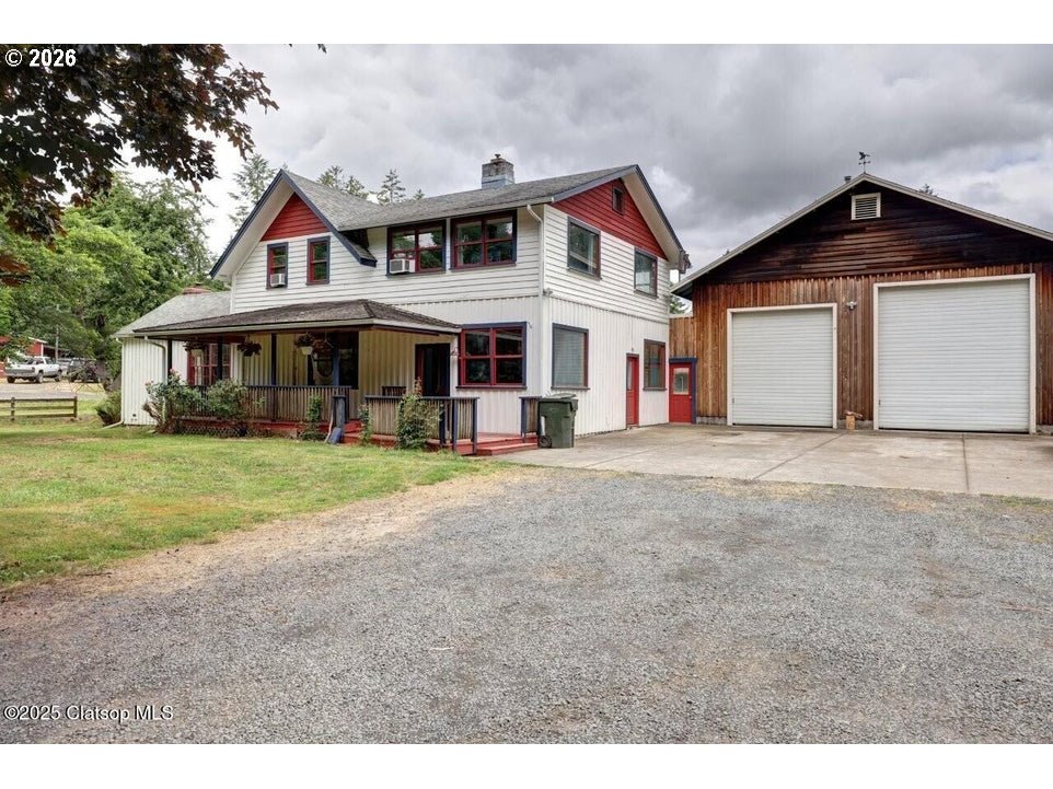 42684 Hillcrest Loop Astoria, OR 97103 - Photo 2 of 47