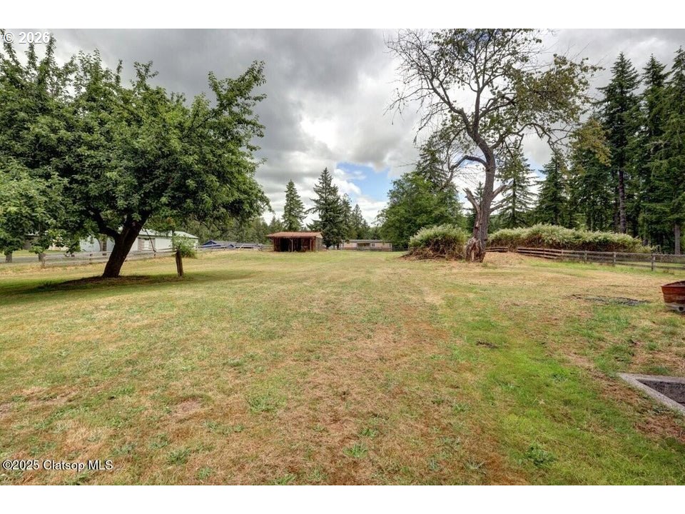 42684 Hillcrest Loop Astoria, OR 97103 - Photo 42 of 47