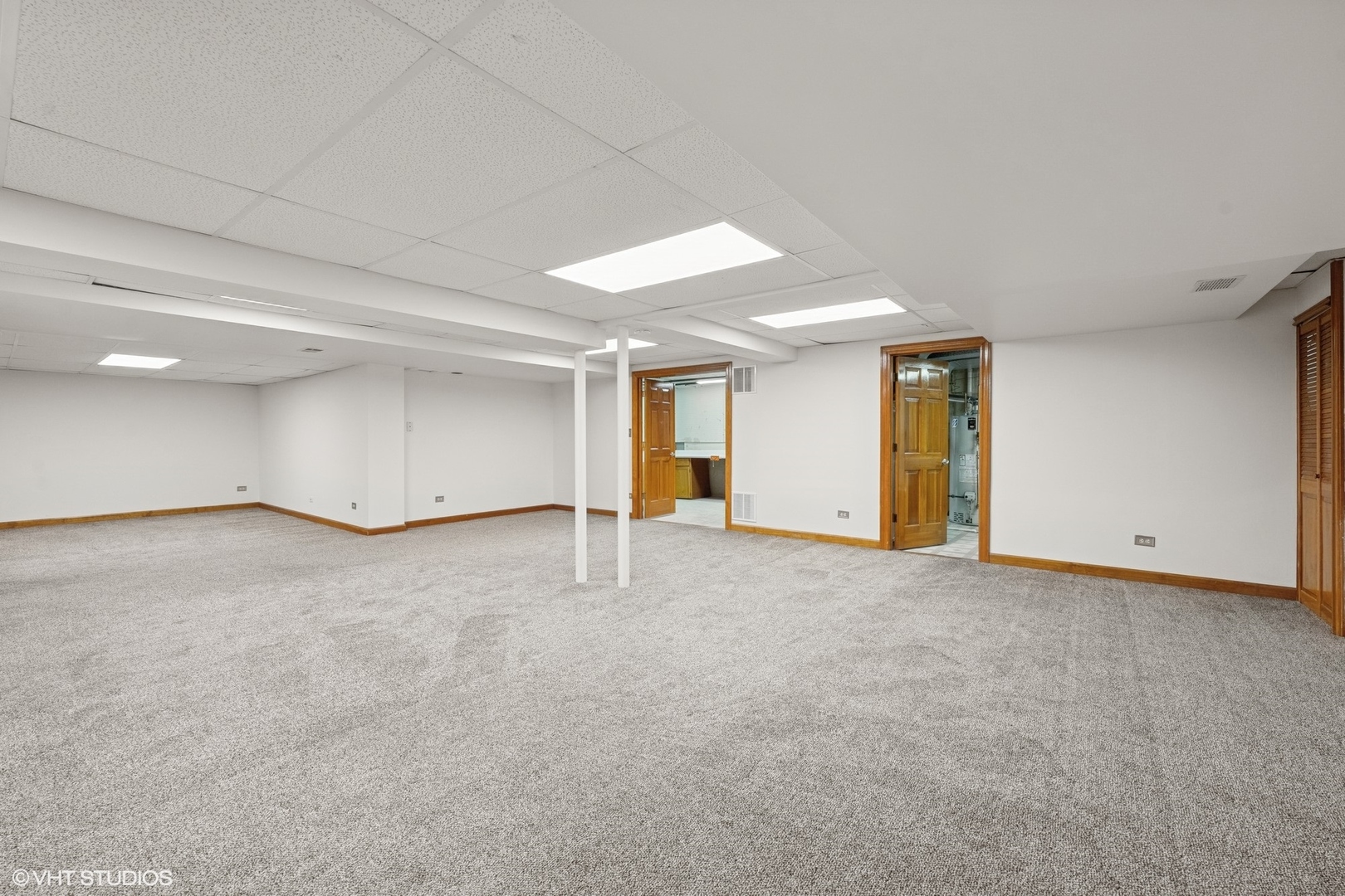 3170 Keystone Road Northbrook, IL 60062 - Photo 30 of 42 a view of an empty room