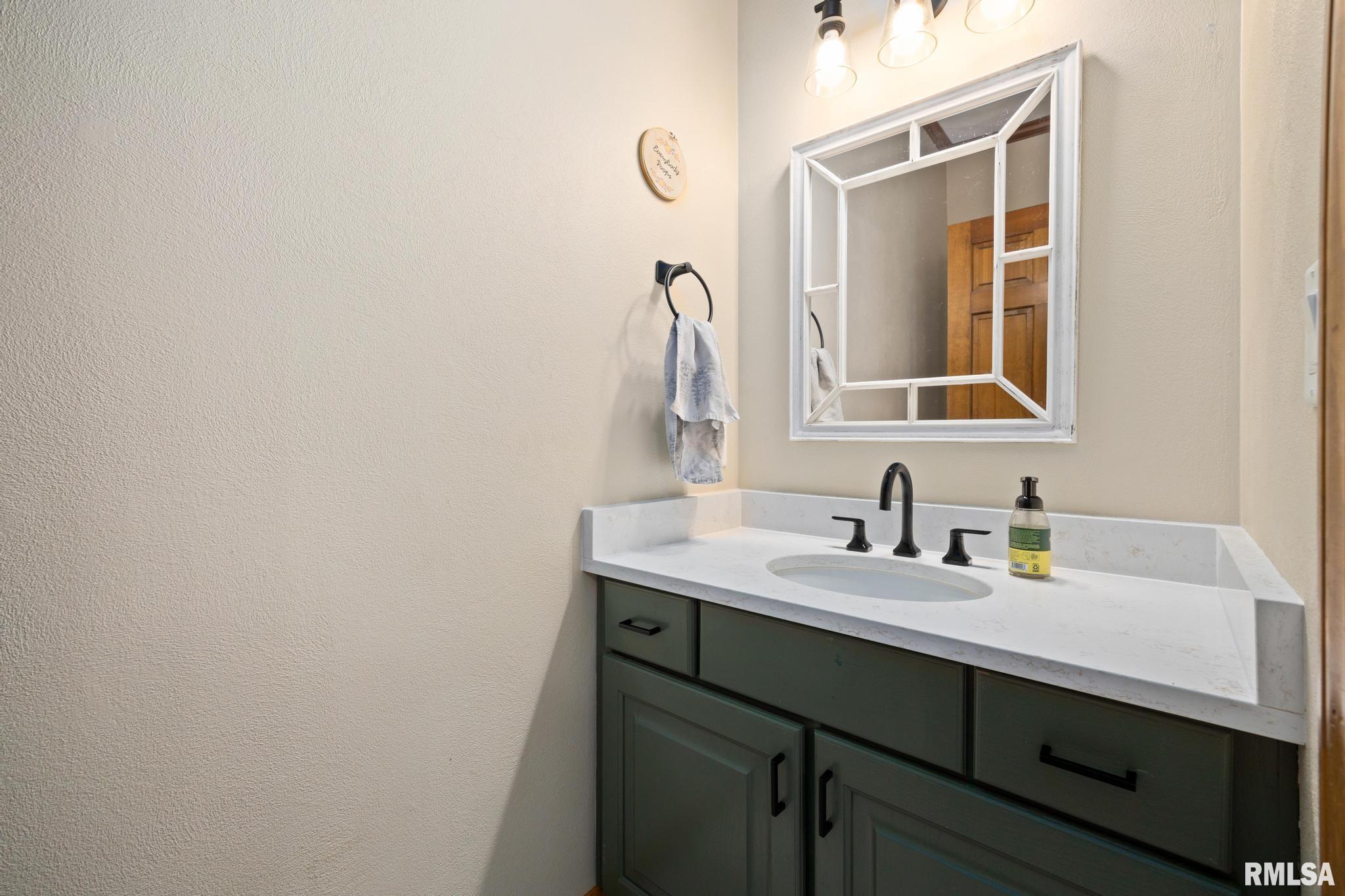 1708 Steeplechase Washington, IL 61571 - Photo 18 of 51