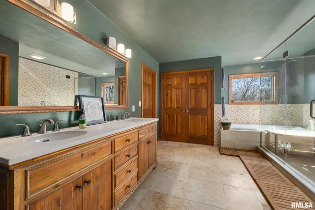 $549,900 | 1708 Steeplechase, Washington, IL 61571