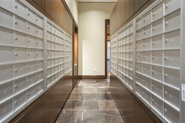 $5,926 | 7 Riverway, Unit 1201, Houston, TX 77056