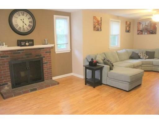 1754 State Road Plymouth, MA 02360 - Photo 5 of 14 Gallery Image 5