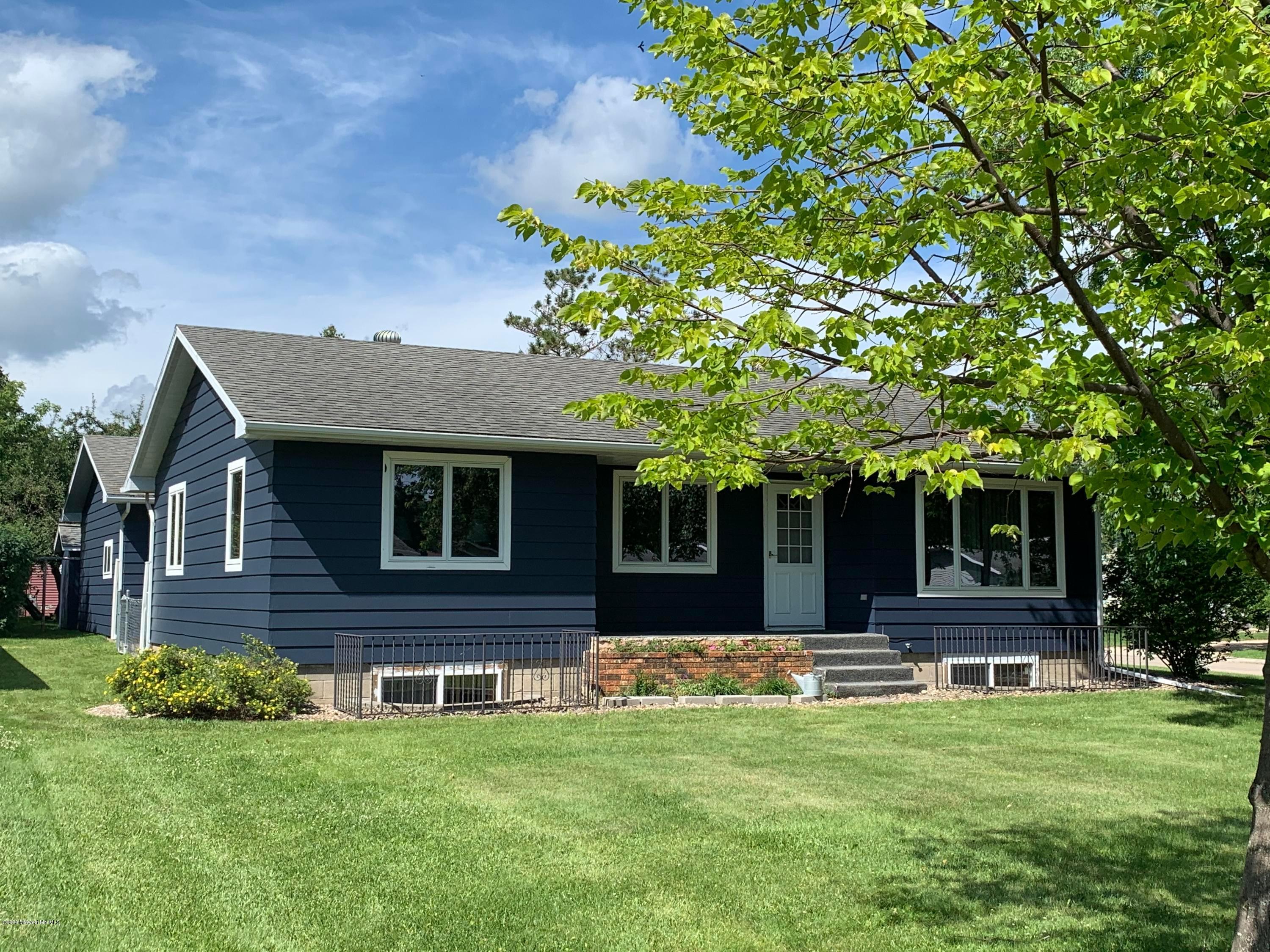 712 Granger Road Detroit Lakes, MN 56501 - Photo 1 of 1 Gallery Image 1