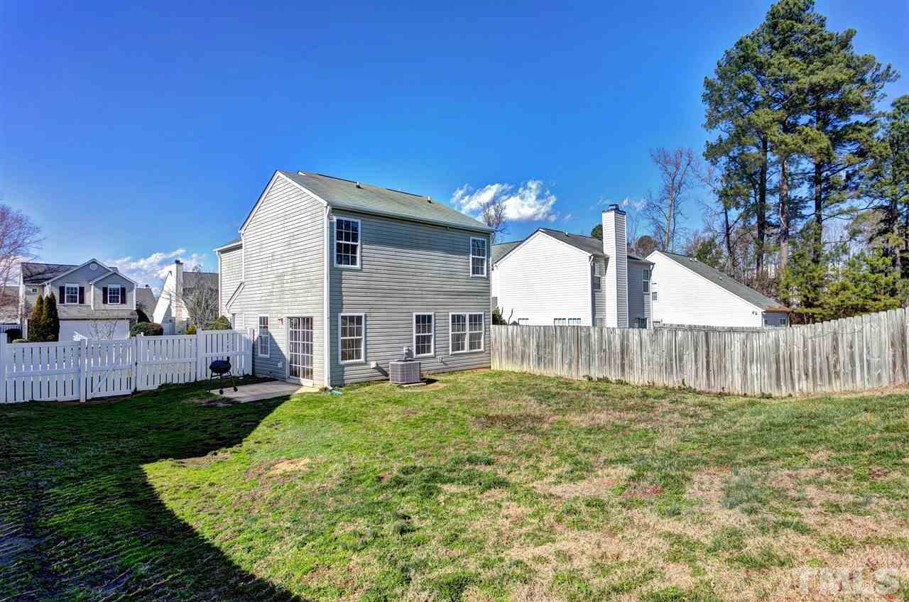 8108 Inverbrass Court Raleigh, NC 27616 - Photo 22 of 25 a view of a back yard of the house