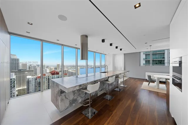 $11,900,000 | 1300 Brickell Bay Drive, Unit 4401, Miami, FL 33131