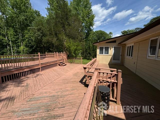 295 Pleasant Valley Road Old Bridge, NJ 08857 - Photo 14 of 15