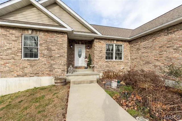 $379,000 | 311 Dana Renee Drive, Rolla, MO 65401