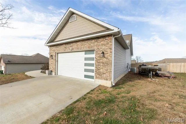 $379,000 | 311 Dana Renee Drive, Rolla, MO 65401