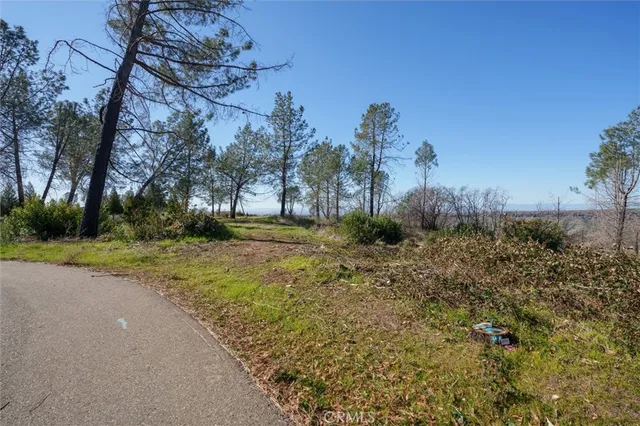 a view of outdoor space with city view