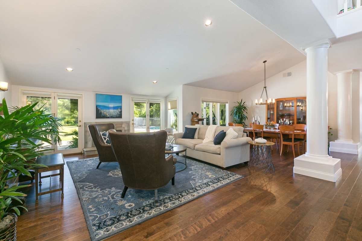 3411 Western Springs Road Encinitas, CA 92024 - Photo 4 of 25