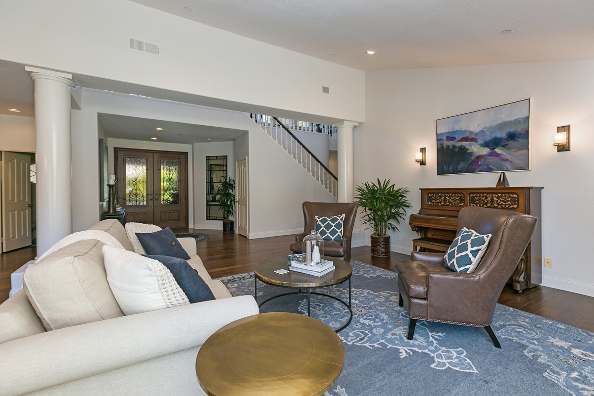 3411 Western Springs Road Encinitas, CA 92024 - Photo 5 of 25