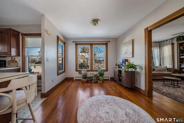 $799,000 | 141 West Broad Street, Stonington, CT 06379