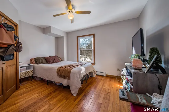 $799,000 | 141 West Broad Street, Stonington, CT 06379