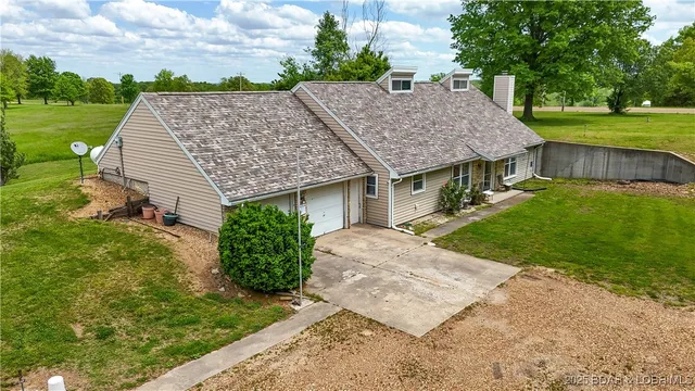 $299,000 | 7772 Highway 135, Florence, MO 65329