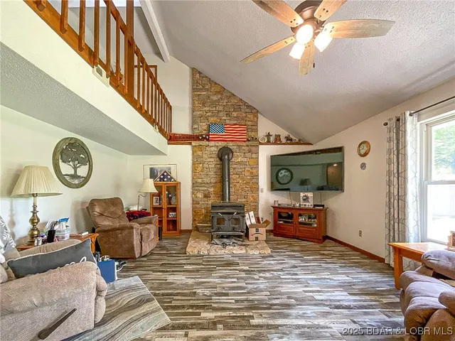 $299,000 | 7772 Highway 135, Florence, MO 65329