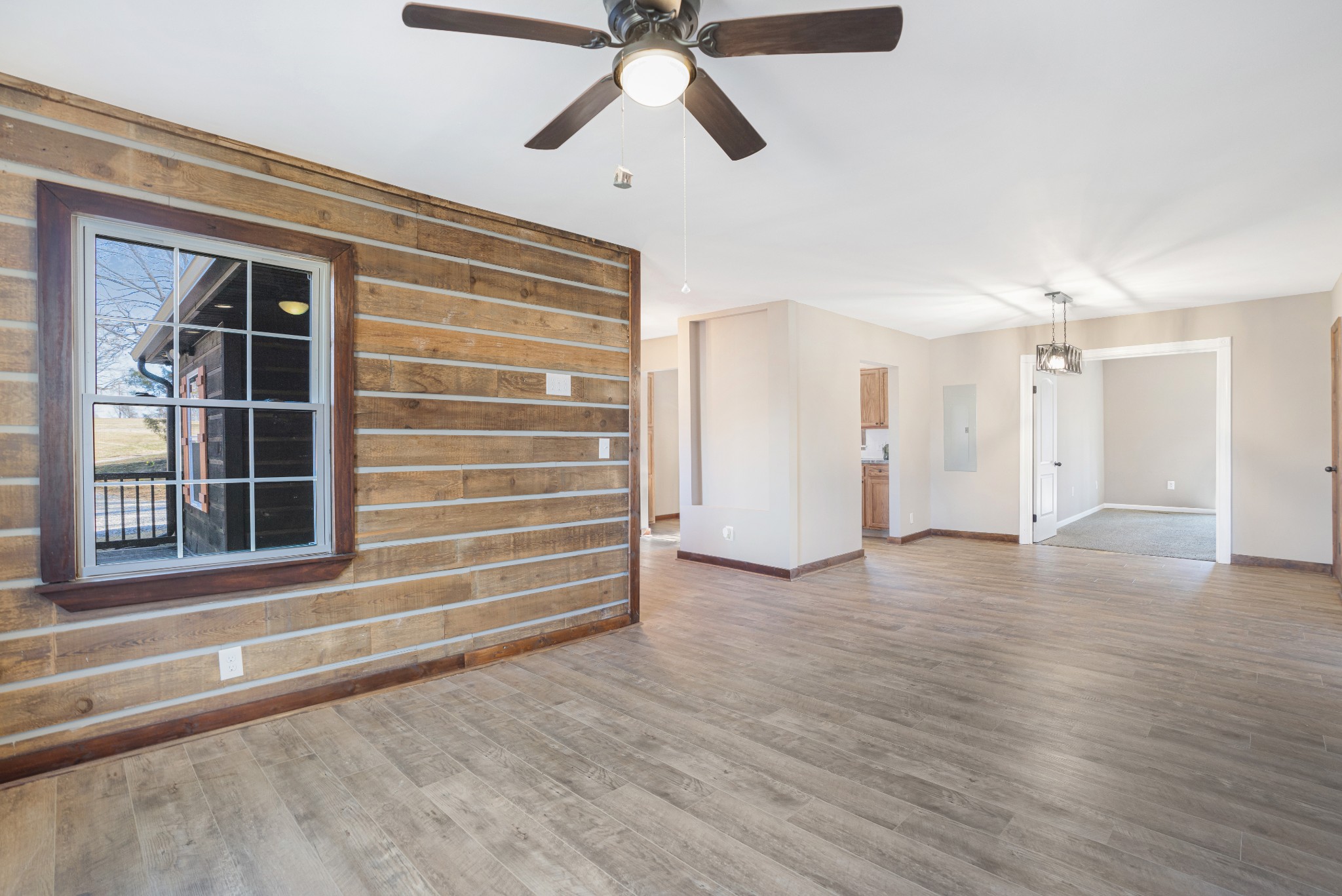 1212 Ussery Road South Clarksville, TN 37040 - Photo 12 of 27 Gallery Image 12