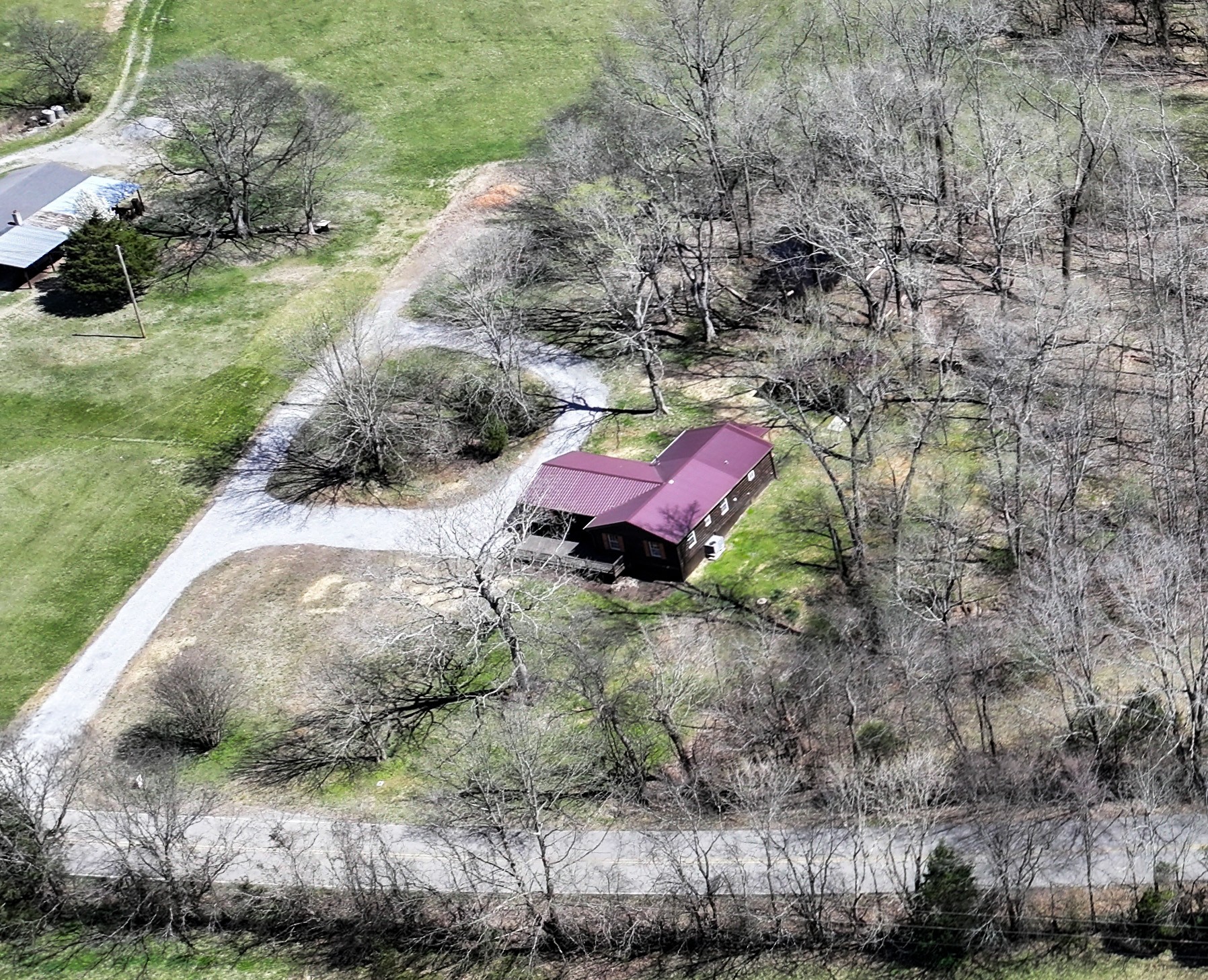 1212 Ussery Road South Clarksville, TN 37040 - Photo 27 of 27 Gallery Image 27