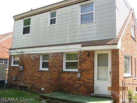 306 Arlington Street Inkster, MI 48141 - Photo 2 of 9 Arlington 306 pre-list 6-7-11 ra (5).JPG