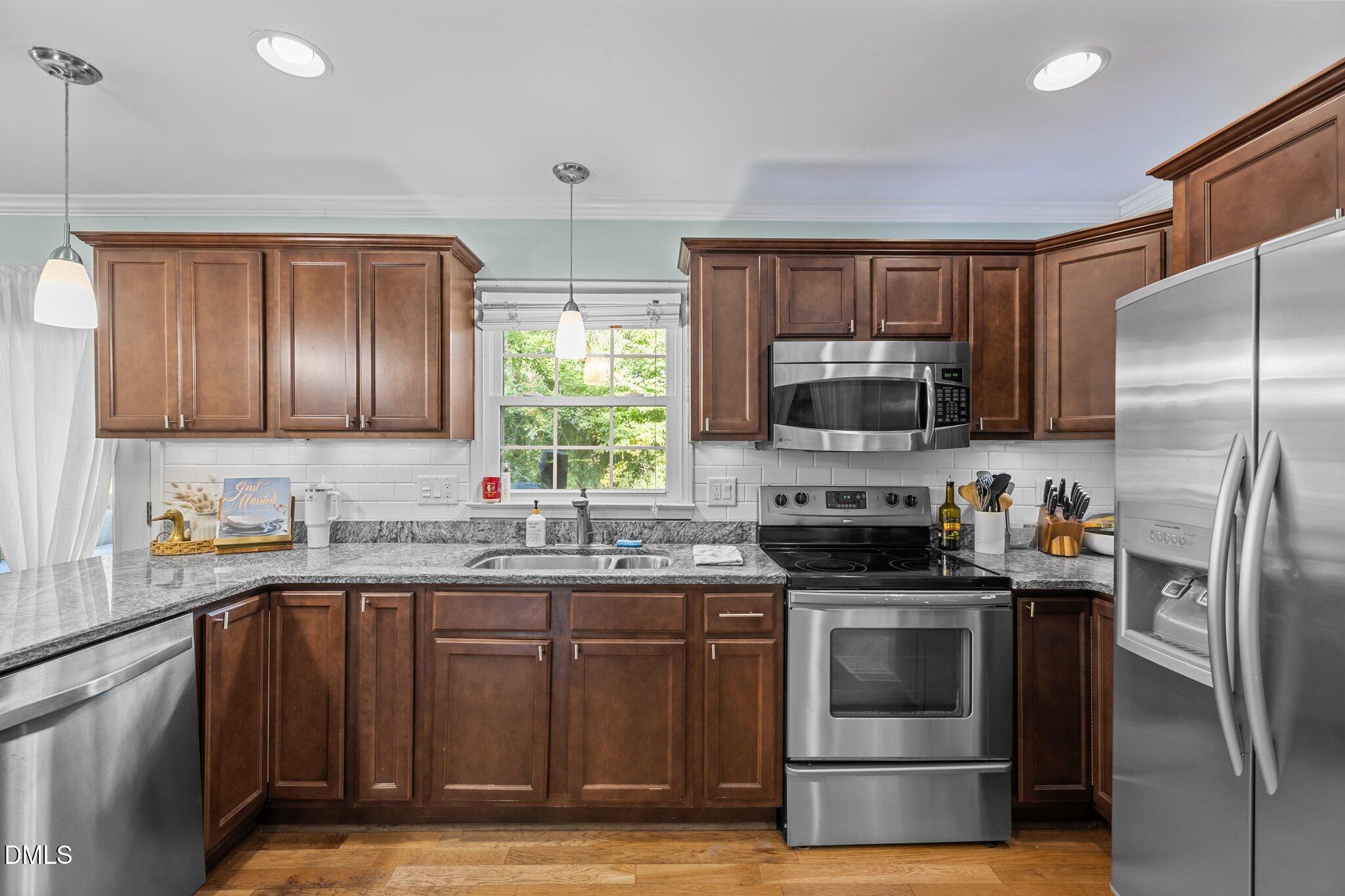 6109 Whittier Drive Raleigh, NC 27609 - Photo 14 of 58 14-web-or-mls-0S9A3602