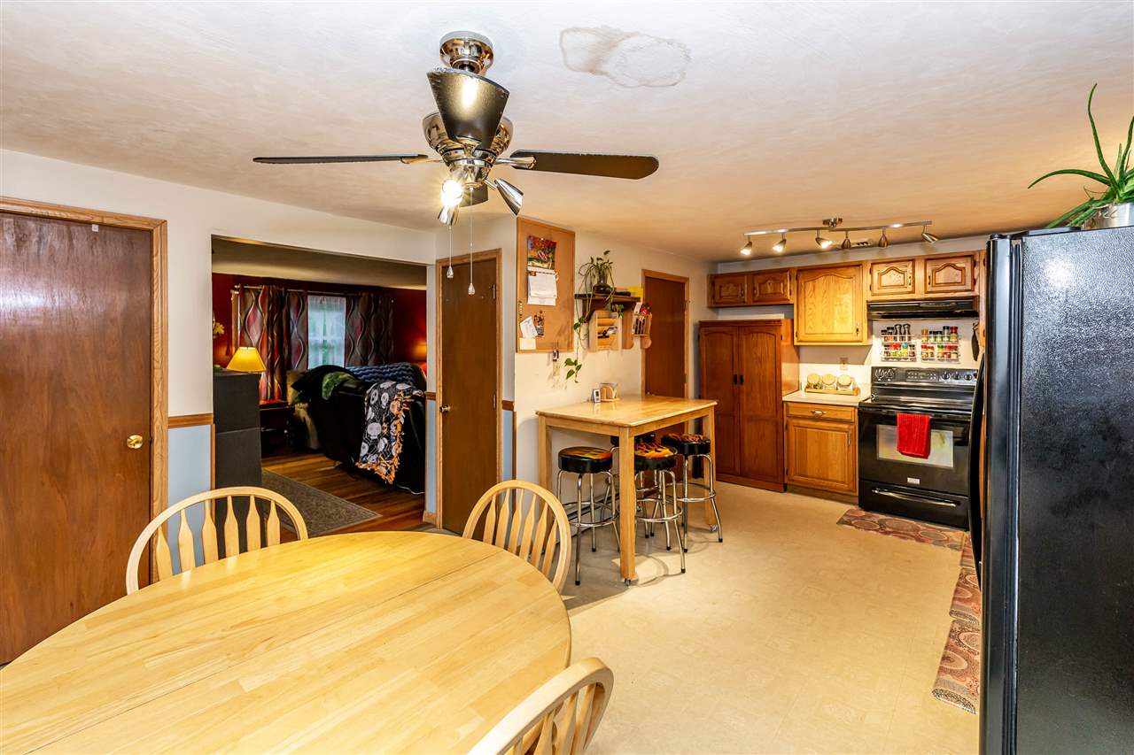 67 A Kienia Road Hudson, NH 03051 - Photo 3 of 29