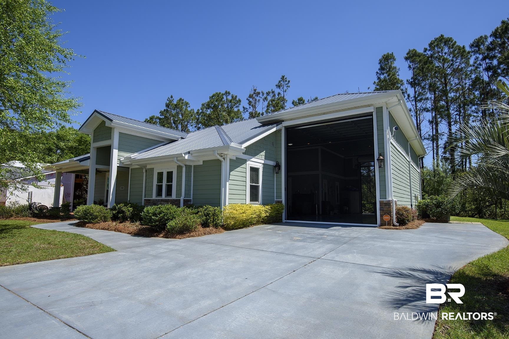 12400 Reunion Place Foley, AL 36535 - Photo 2 of 50 RV Garage