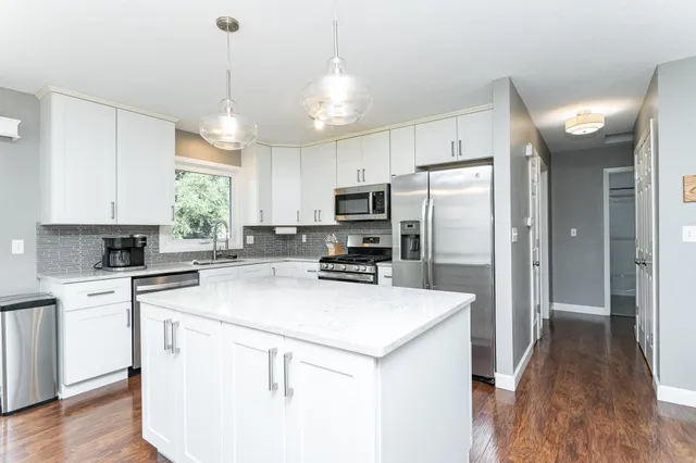 $330,000 | 609 17th Street Southeast, Rochester, MN 55904