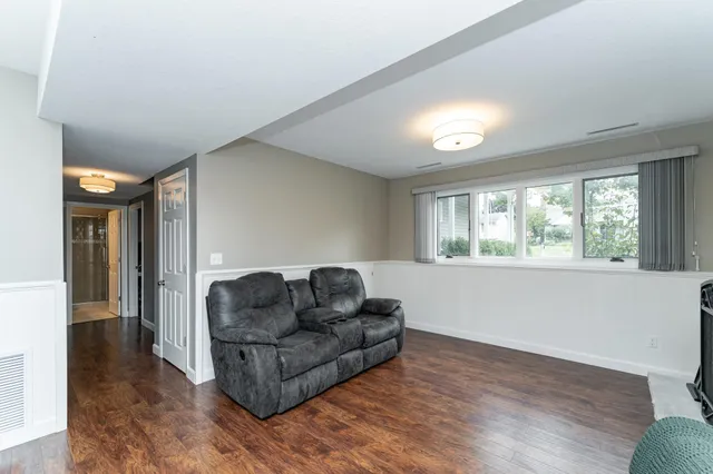 $330,000 | 609 17th Street Southeast, Rochester, MN 55904