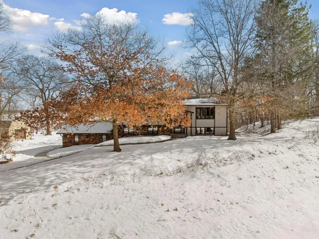 $420,000 | 8625 Bagley Avenue, Northfield, MN 55057