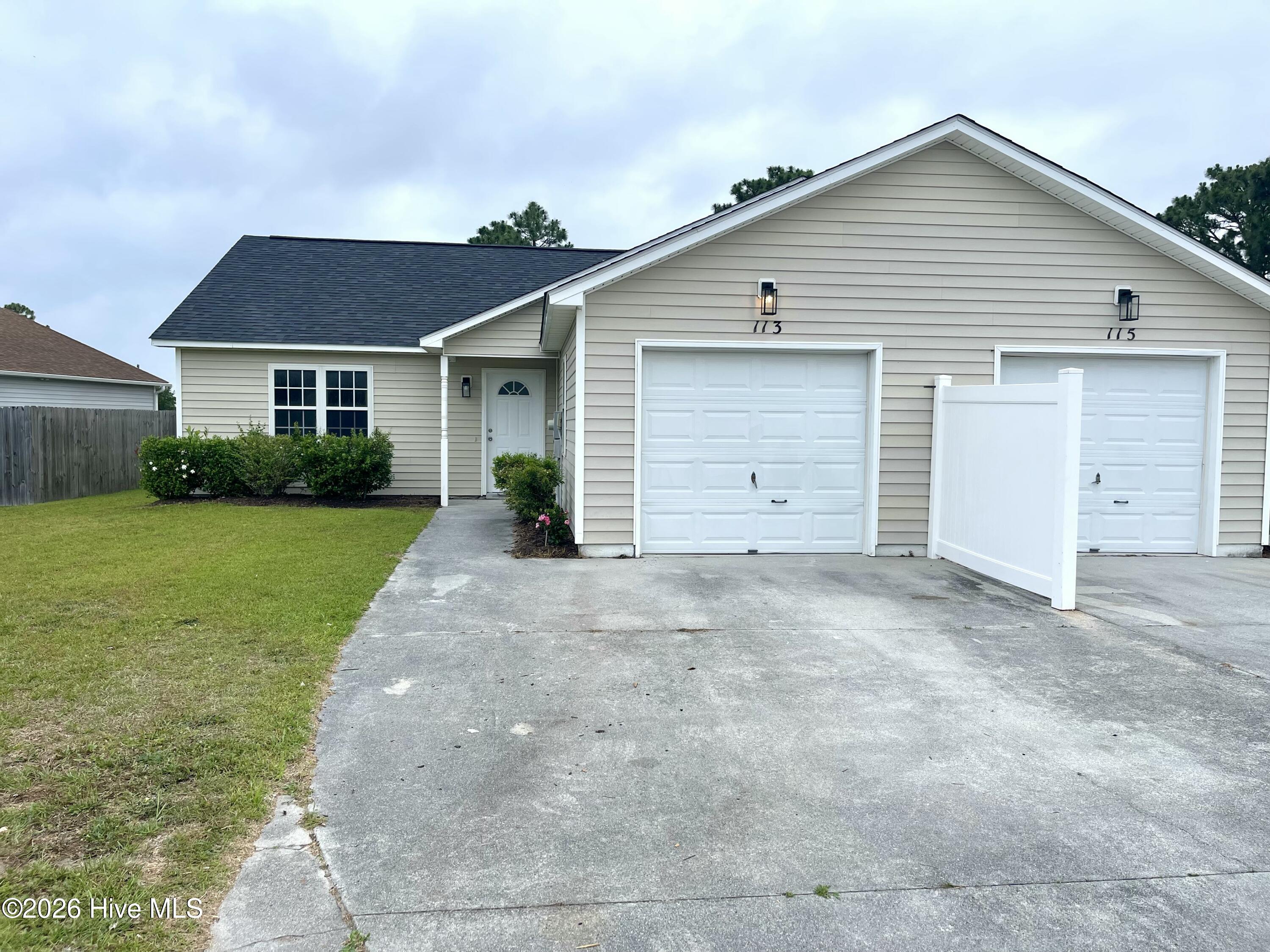 113 Charlton Road Hubert, NC 28539 - Photo 1 of 8