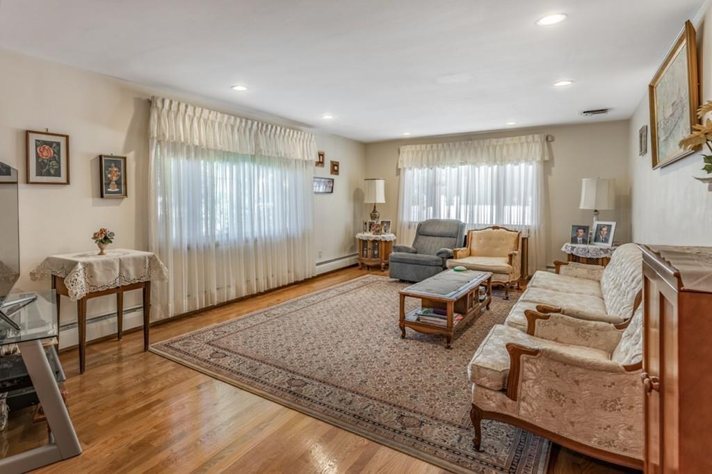 240 Main Street Waltham, MA 02453 - Photo 5 of 30 Gallery Image 5