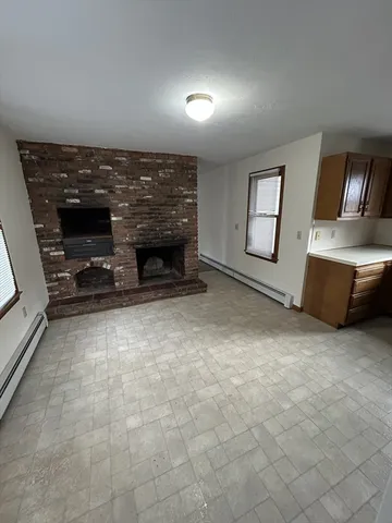 $2,200 | 227 Wood Street, Unit B, Hopkinton, MA 01748