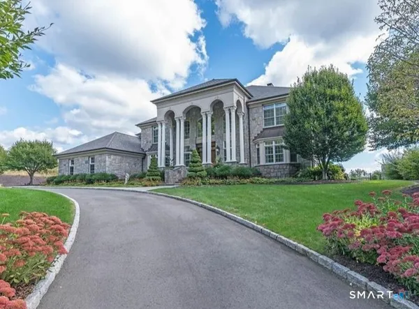 $3,150,000 | 22 Nature Lane, Shelton, CT 06484