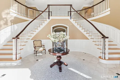 a view of entryway
