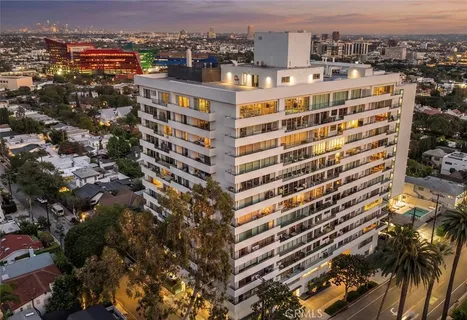 $6,649,500 | 838 North Doheny Drive, Unit PH B, West Hollywood, CA 90069