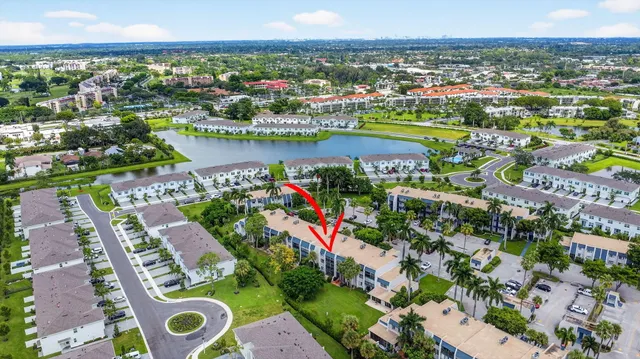 a large room with lots of table chair