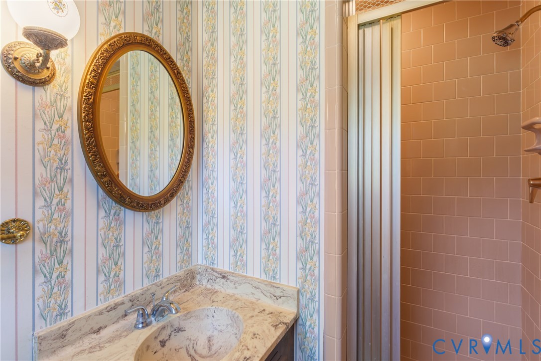 6000 Woodpecker Road Petersburg, VA 23803 - Photo 28 of 30 Gallery Image 28