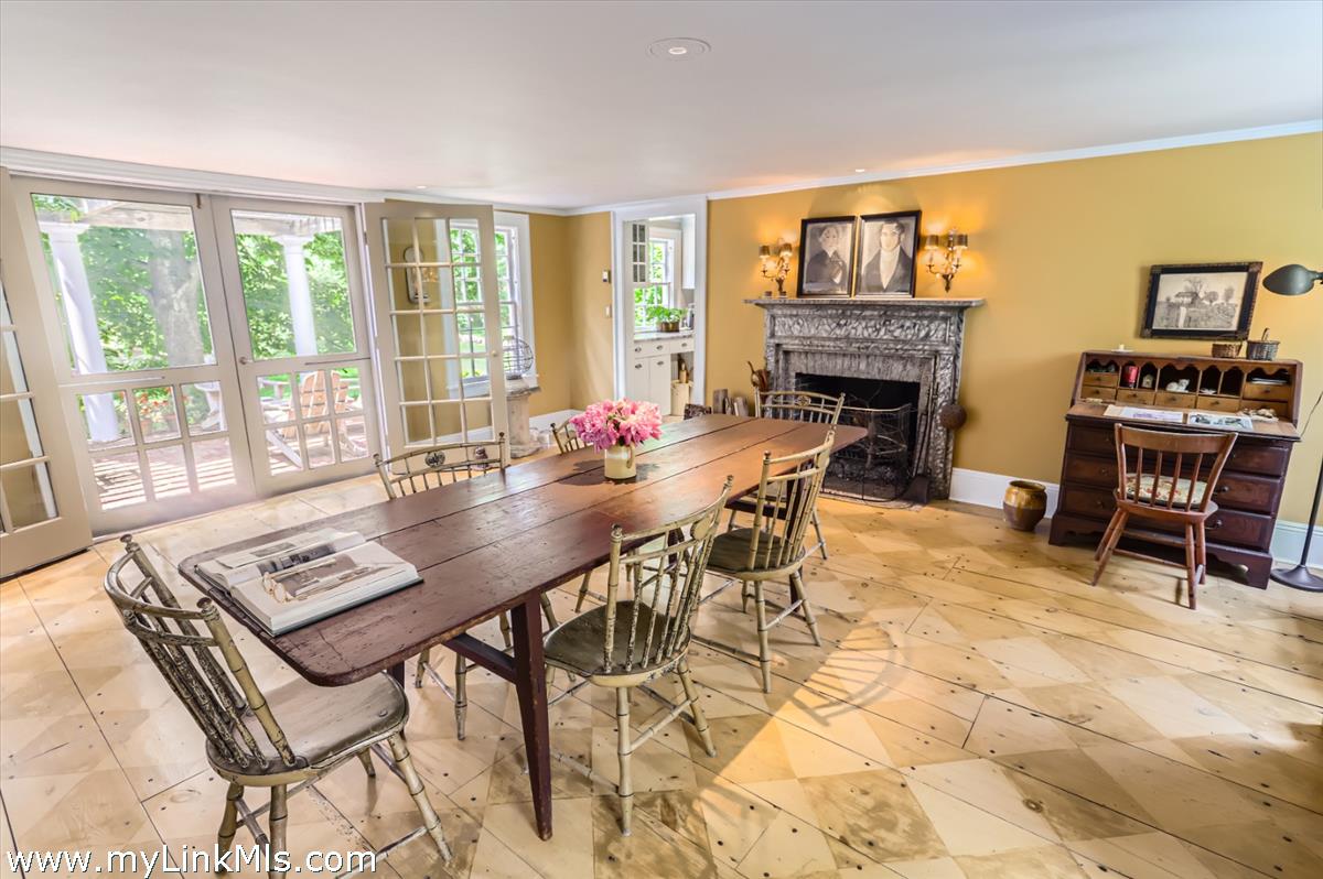 180 Pilot Hill Farm Road Vineyard Haven, MA 02568 - Photo 21 of 68