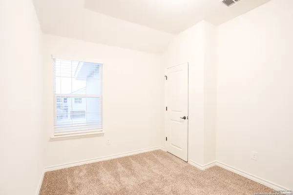 $1,600 | 13902 Enzo Gate, Unit 102, San Antonio, TX 78253
