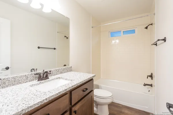 $1,600 | 13902 Enzo Gate, Unit 102, San Antonio, TX 78253