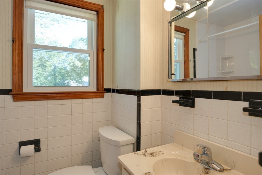 1 Dorothy Road Burlington, MA 01803 - Photo 33 of 35 Gallery Image 33