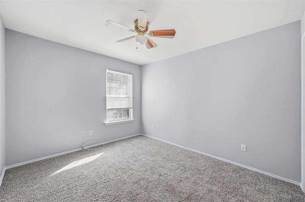 116 Main Place Euless, TX 76040 - Photo 19 of 31 Bedroom 3 Upstairs