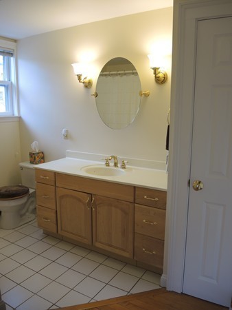 46 Hillcrest Road Needham, MA 02492 - Photo 19 of 30 Gallery Image 19