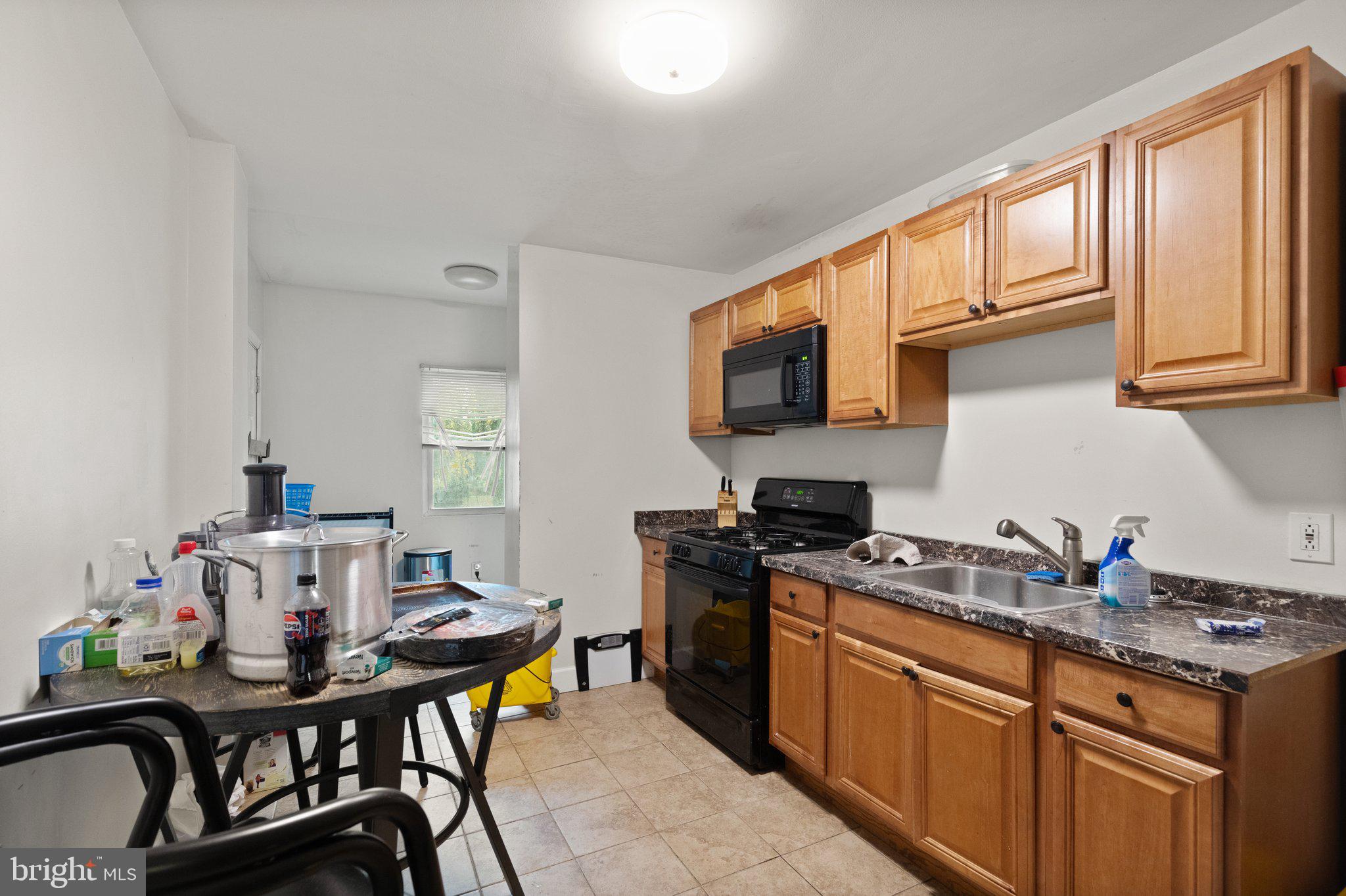 3907 Bonner Road Baltimore, MD 21216 - Photo 8 of 24